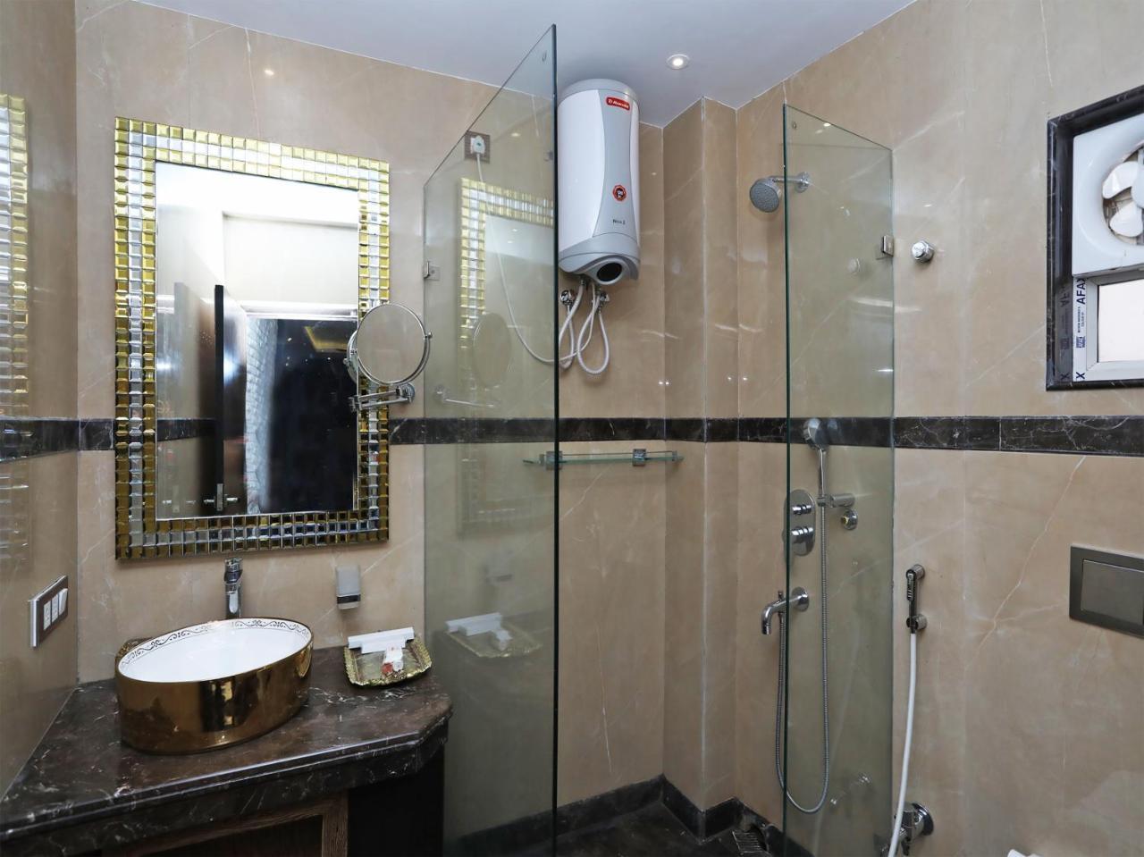 Hotel Acme Kalkutta Kültér fotó